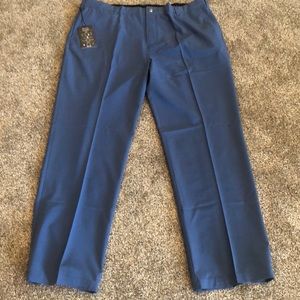 Short Par 4 Golf Pants